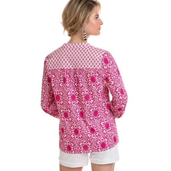 VINEYARD VINES Pink medallion tunic Size Small - Picture 2 of 16